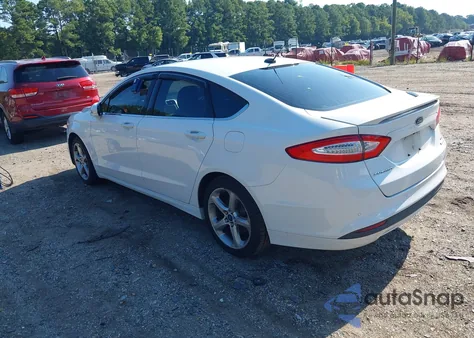 2013 Ford Fusion Se z USA, uszkodzony, nr VIN 3FA6P0HR6DR338636